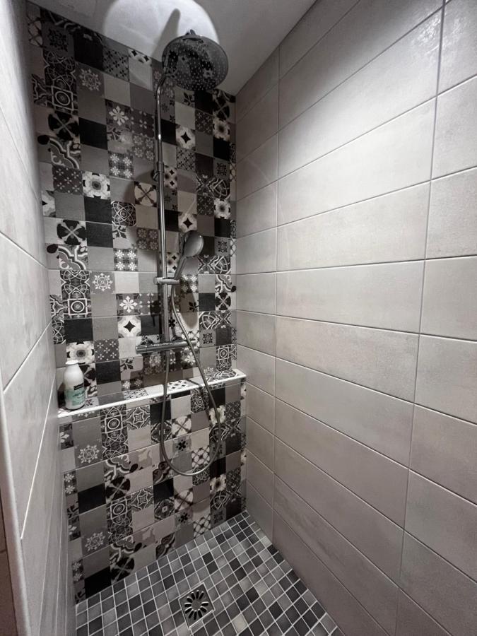 La Patafiole Appartement T2 Calme Elegant Pont-de-Barret Kültér fotó